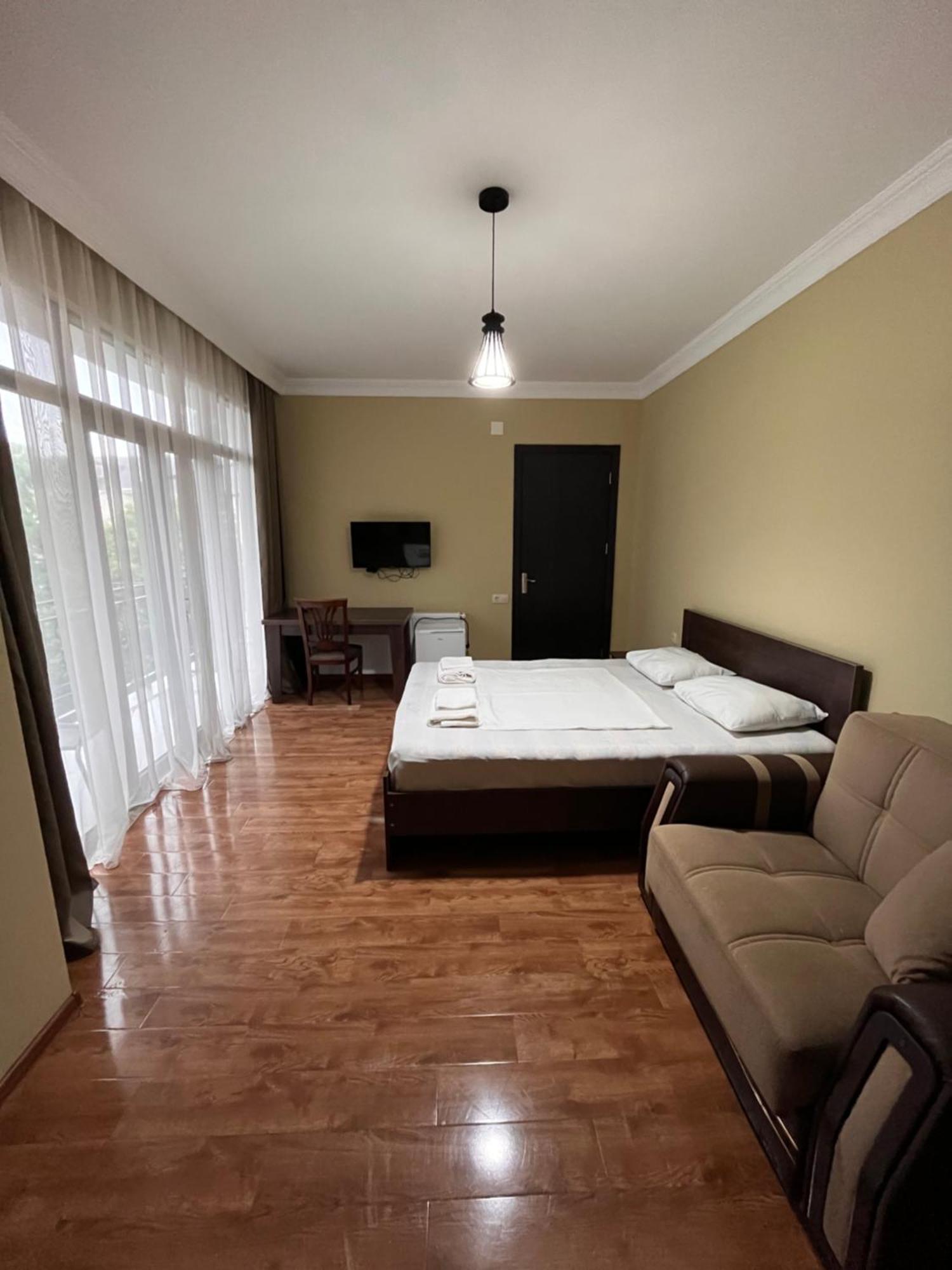 Guest House Madonna كوبوليتي المظهر الخارجي الصورة