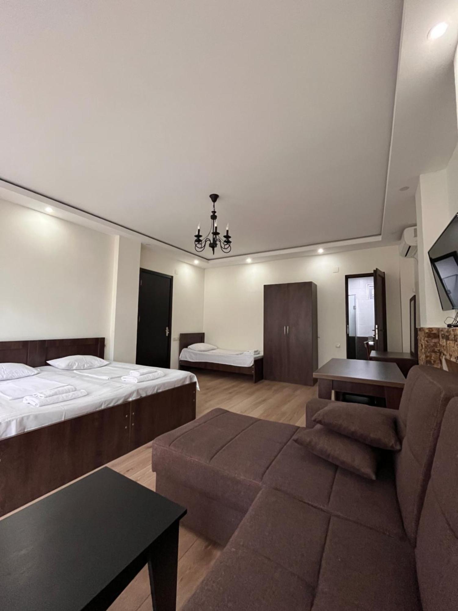 Guest House Madonna كوبوليتي المظهر الخارجي الصورة